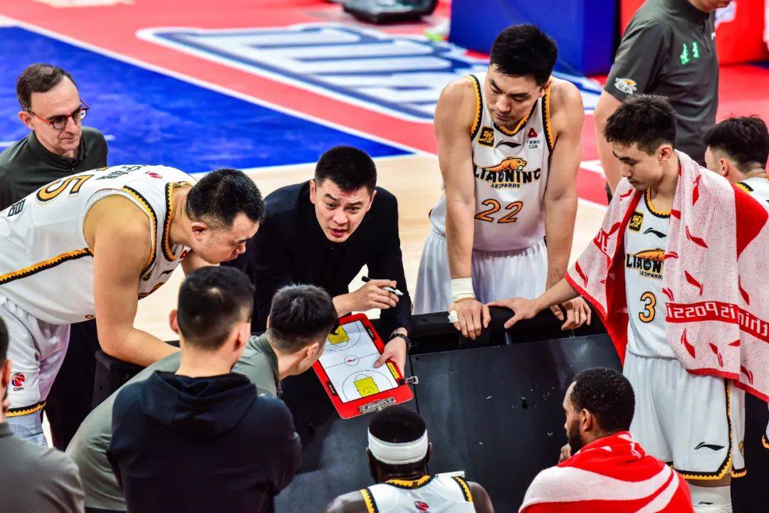 包含吉林主场迎战山西，双方将上演激烈对抗！的词条