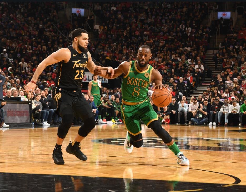 凯尔特人大胜奇才，沃克全场最高三十二分的简单介绍