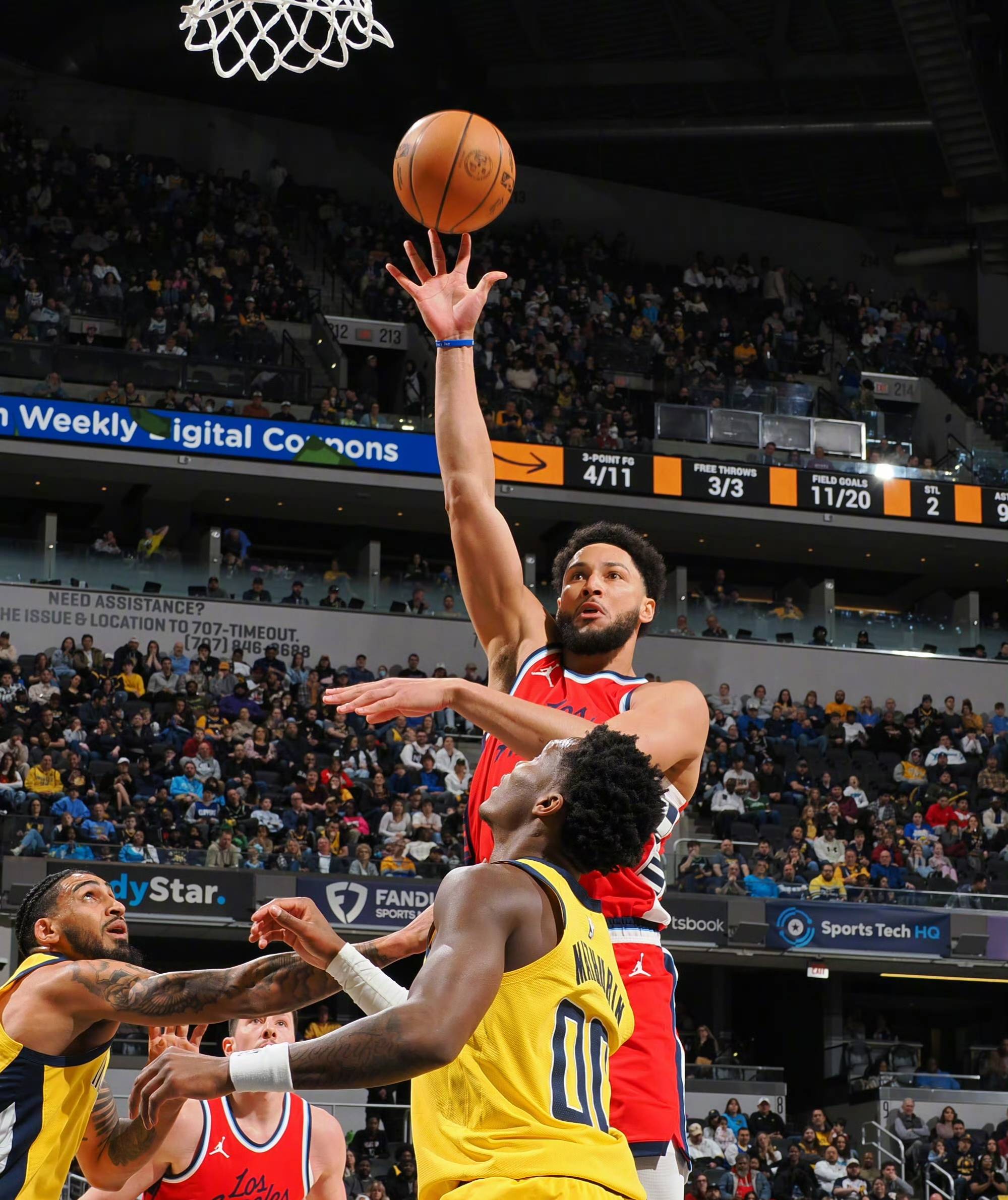 火箭遭遇逆转失利，哈登全场发威却无奈