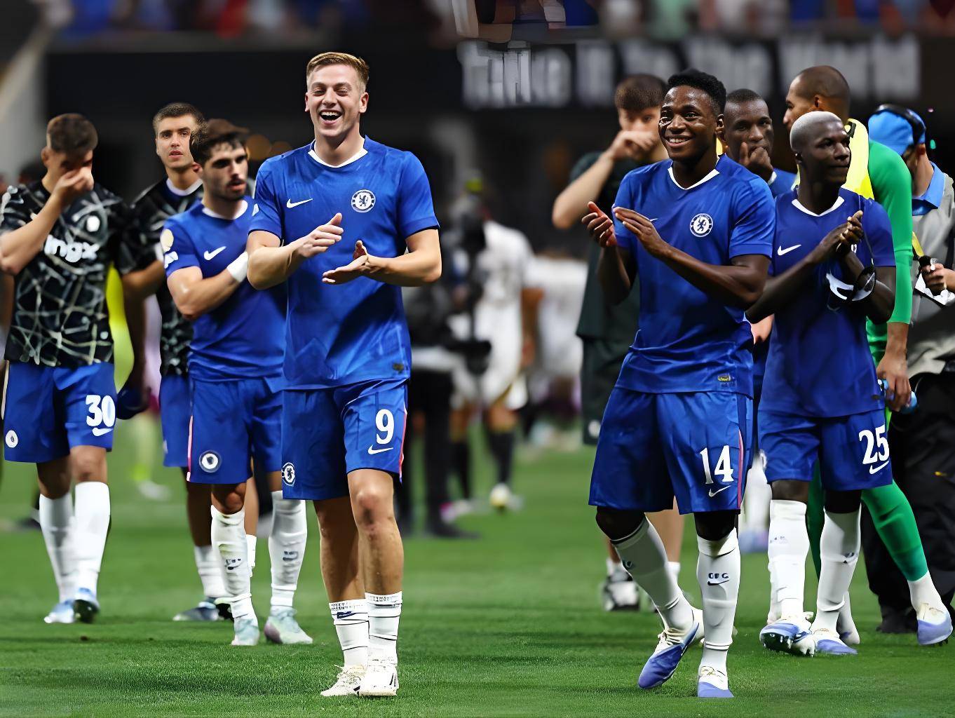 图尔主场击败巴黎，表现亮眼