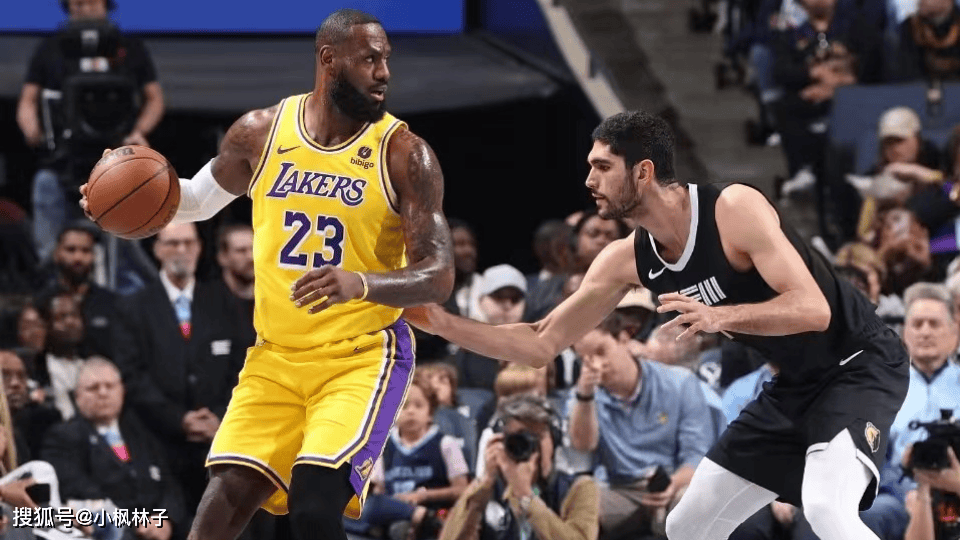 湖人客场擒下黄蜂，浓眉哥全场得分+的简单介绍