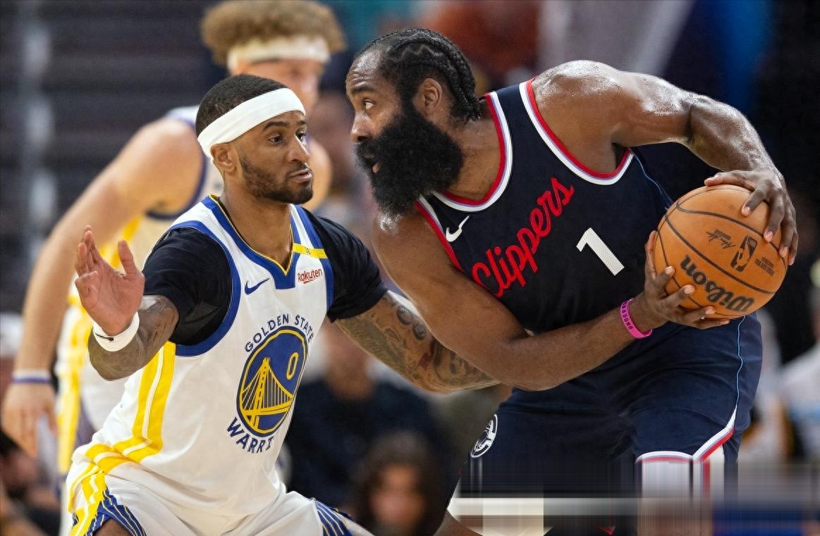 快船客场击败勇士，背靠背连胜走出低谷