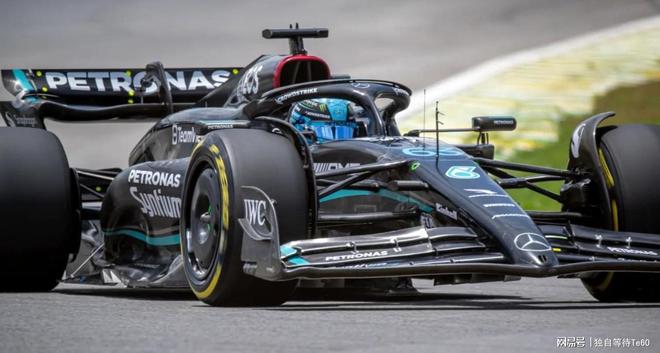 梅赛德斯鏖战威廉姆斯,塞恩斯带队取胜 梅赛德斯鏖战威廉姆斯,塞恩斯带队取胜