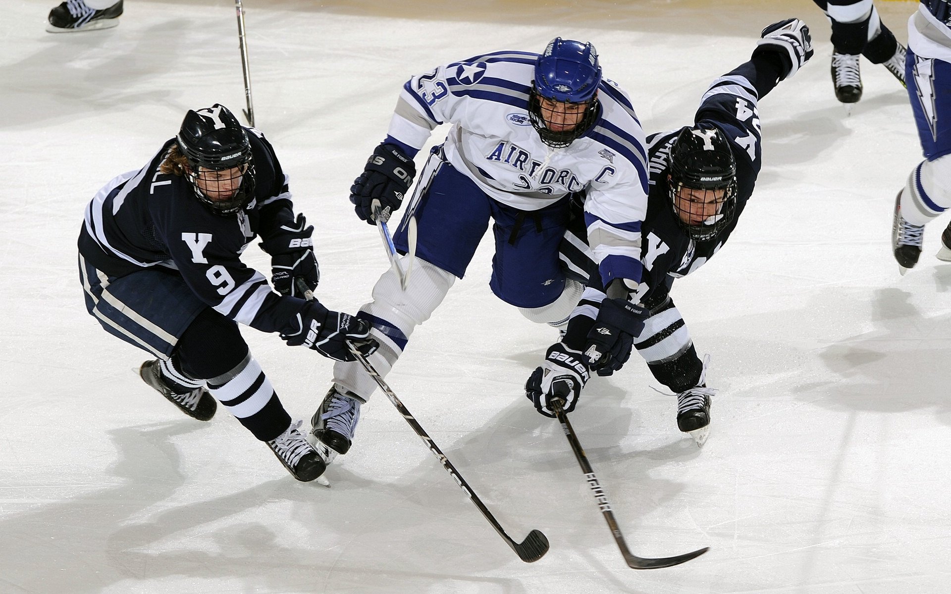 英超争冠焦点外的跨界风暴，北京队力克热火，体育世界为之侧目