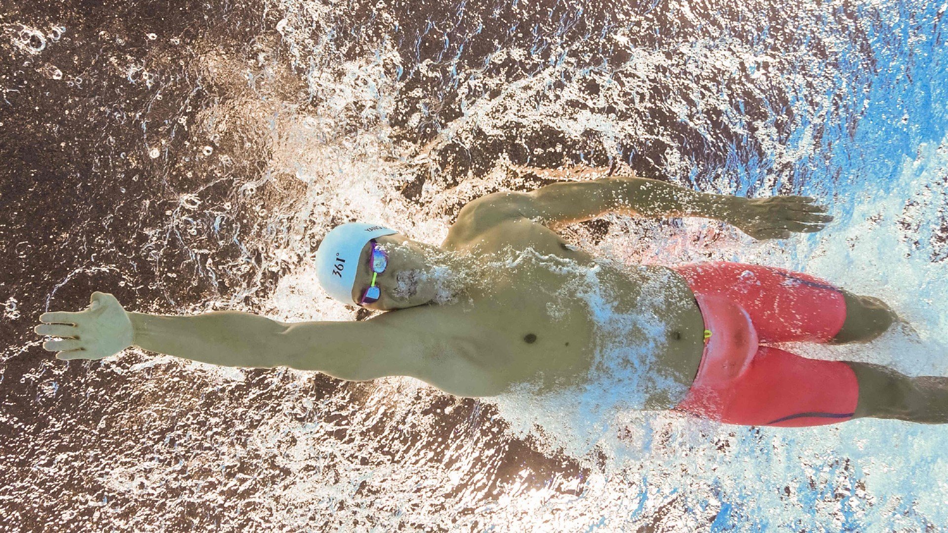 弈手姆巴佩，以绿茵为枰，只手勾勒雷恩碾过贝蒂斯的胜负棋局